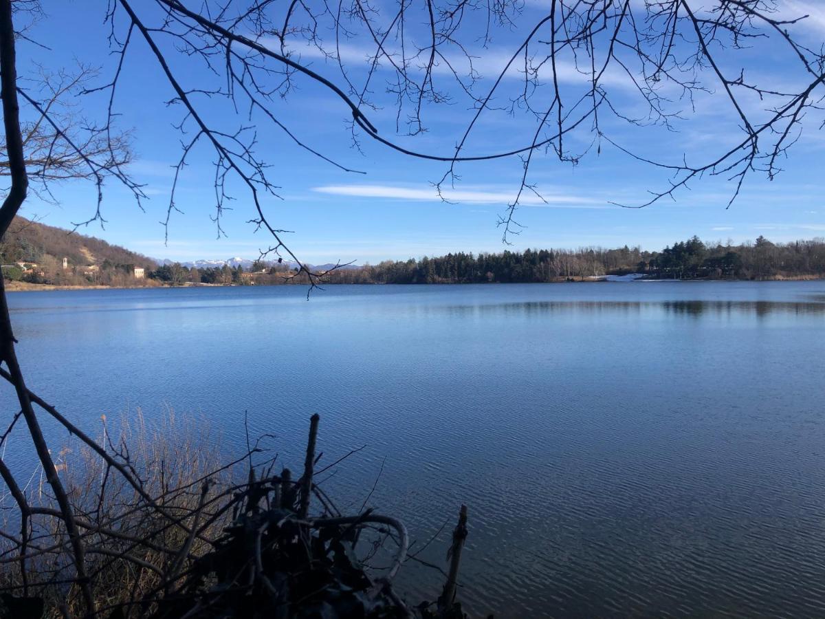 Al Cervo Tra I Laghi Acomodação com café da manhã Tavernerio Exterior foto